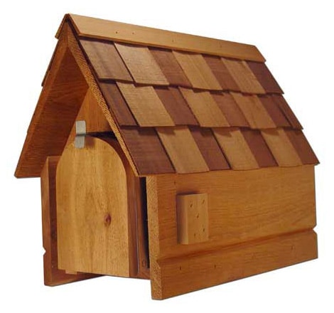 New England Cedar Post Mount Mailbox