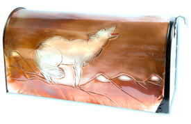 Hentzi Rural Copper Mailbox Yellowstone Wolf