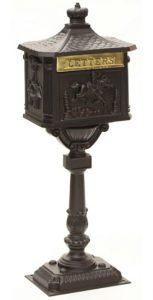 AMCO Victorian Pedestal Locking Mailbox